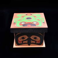 RAVEN FROG BOX